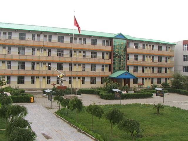 河南商丘三所好高中，商丘一高包揽文理科前两名，另外两所你可知