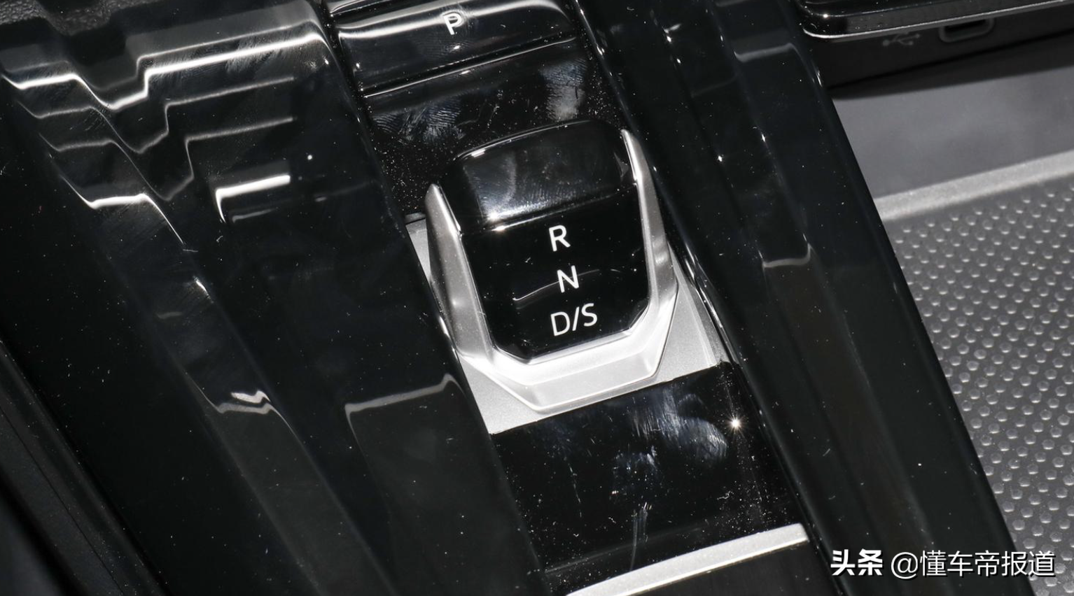 导购 | 推荐四驱豪华佳境版Pro，一汽-大众旗舰SUV揽境购车手册