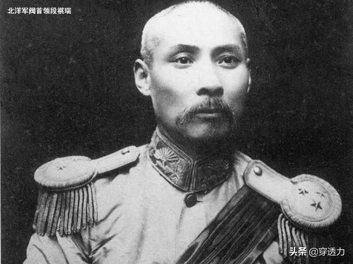 早年留学德国柏林军事学院的段祺瑞，最终走上民国大军阀的道路