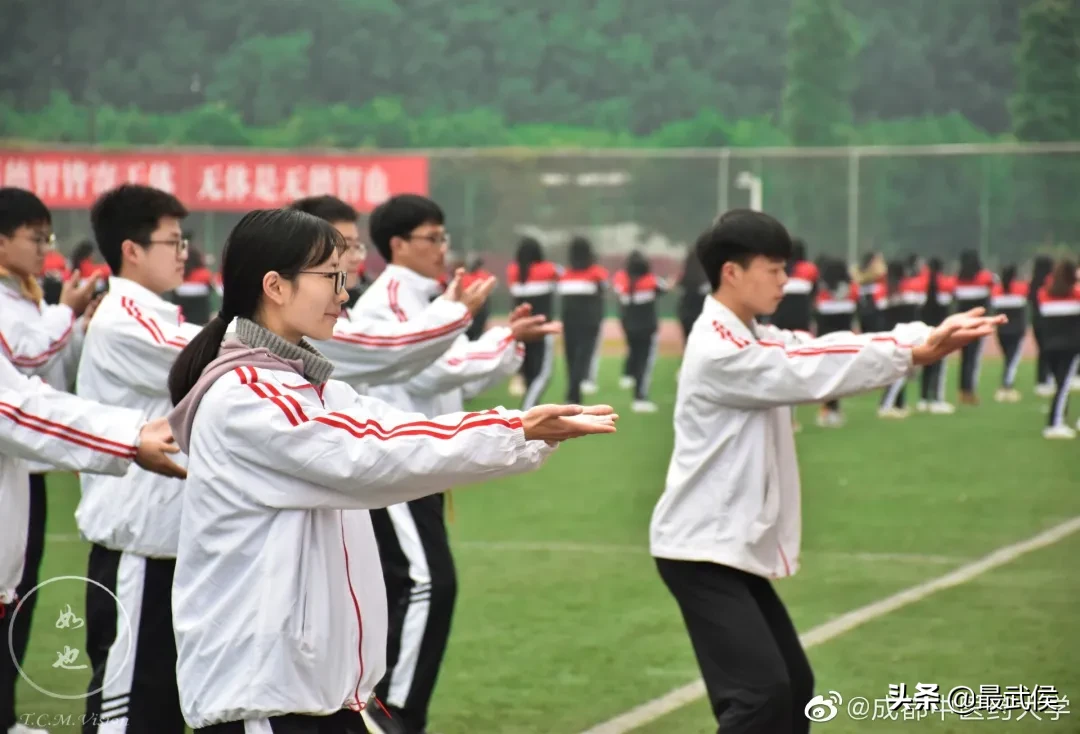 成都中医药大学，不能再低调了！