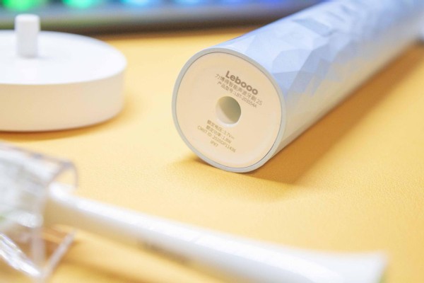 华为智选力博得智能声波牙刷2S：同价位最值得入手的电动牙刷？