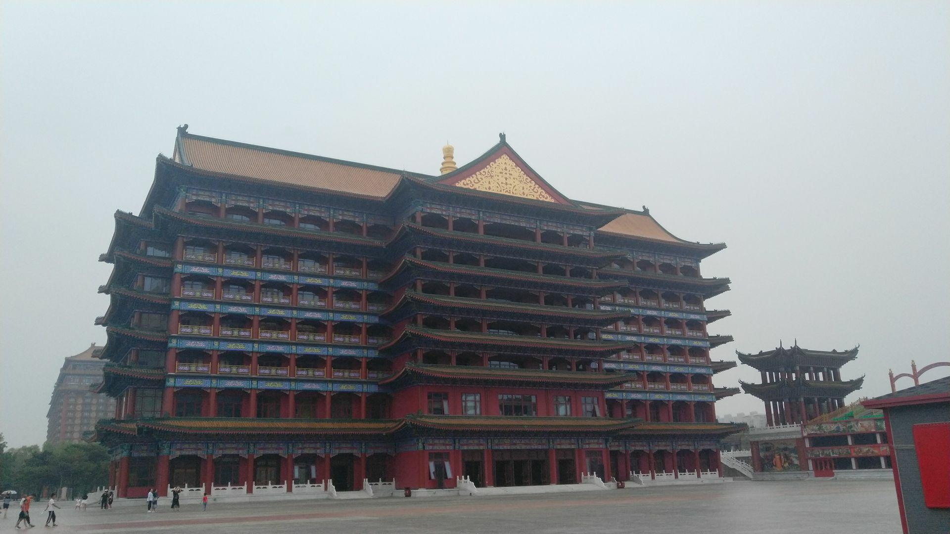 一个小县城居然建了个“天下第一城”，再现了明清时期的老北京城