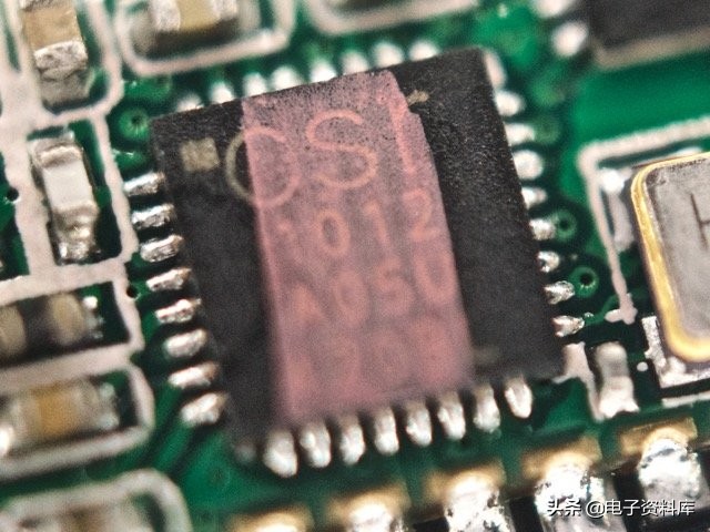 「电子产品拆解」汽车查找器和USB充电器