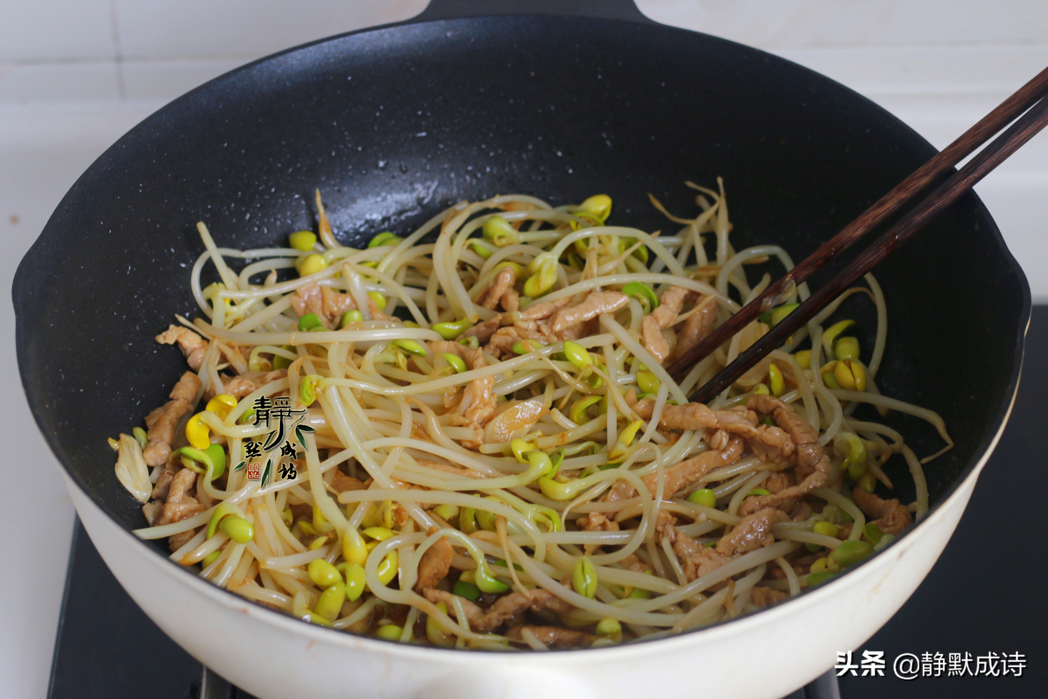 黄豆芽炒肉（一文详解分享黄豆芽炒肉的做法）