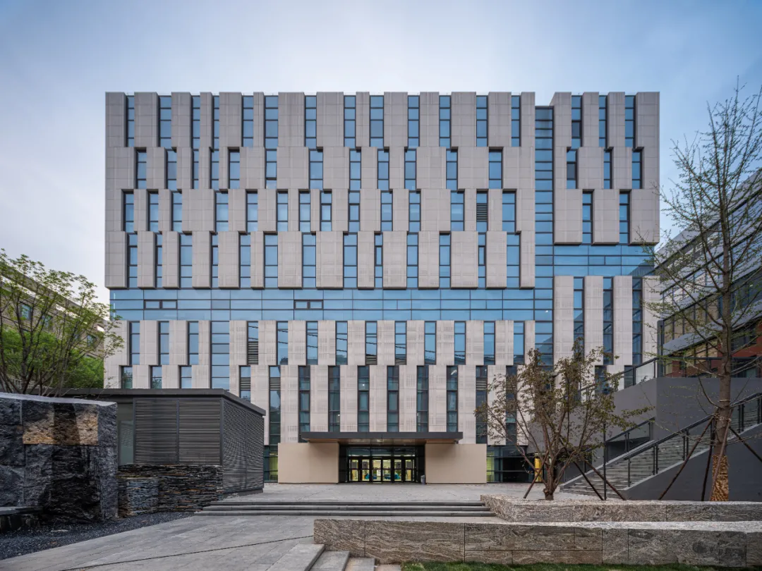 清华大学110周年，盘点校内建筑