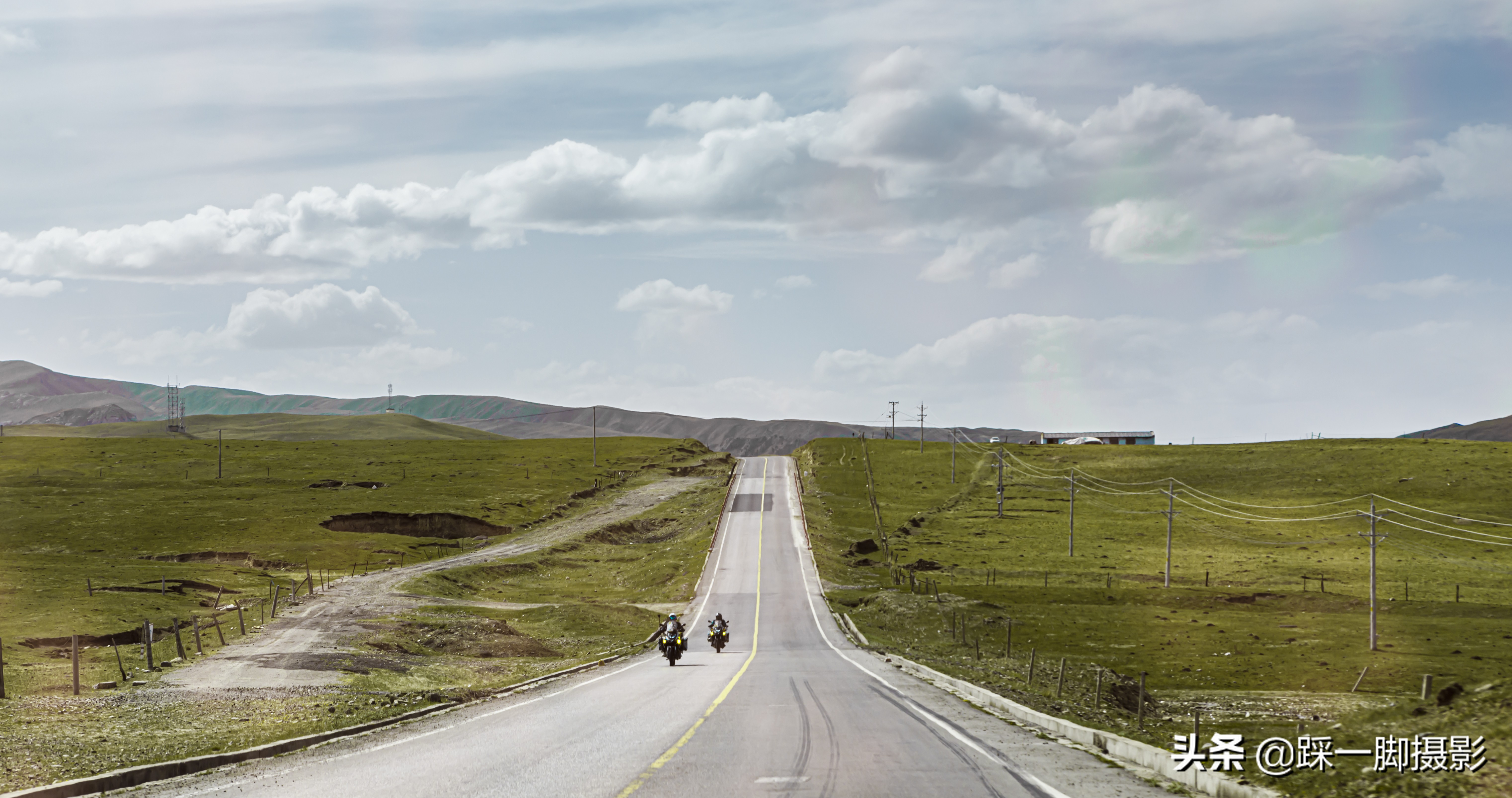 公路经常见有这些勇敢的骑行人,一台摩托台就上青藏!