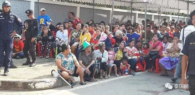 两百万泰铢多少钱（泰国富豪豪撒200万红包分发给贫民）