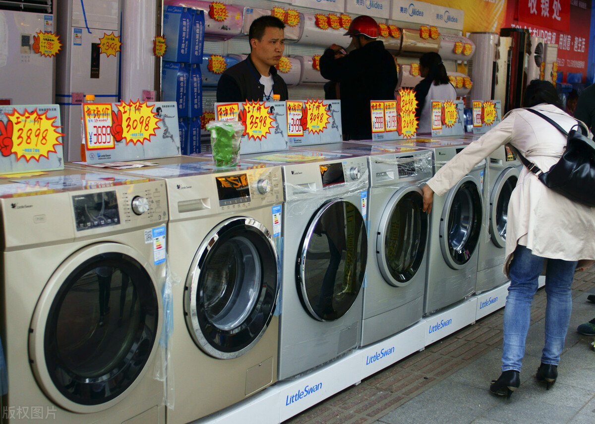 波轮洗衣机，洗衣干净，价格便宜，但为什么很少人买？来听听实话