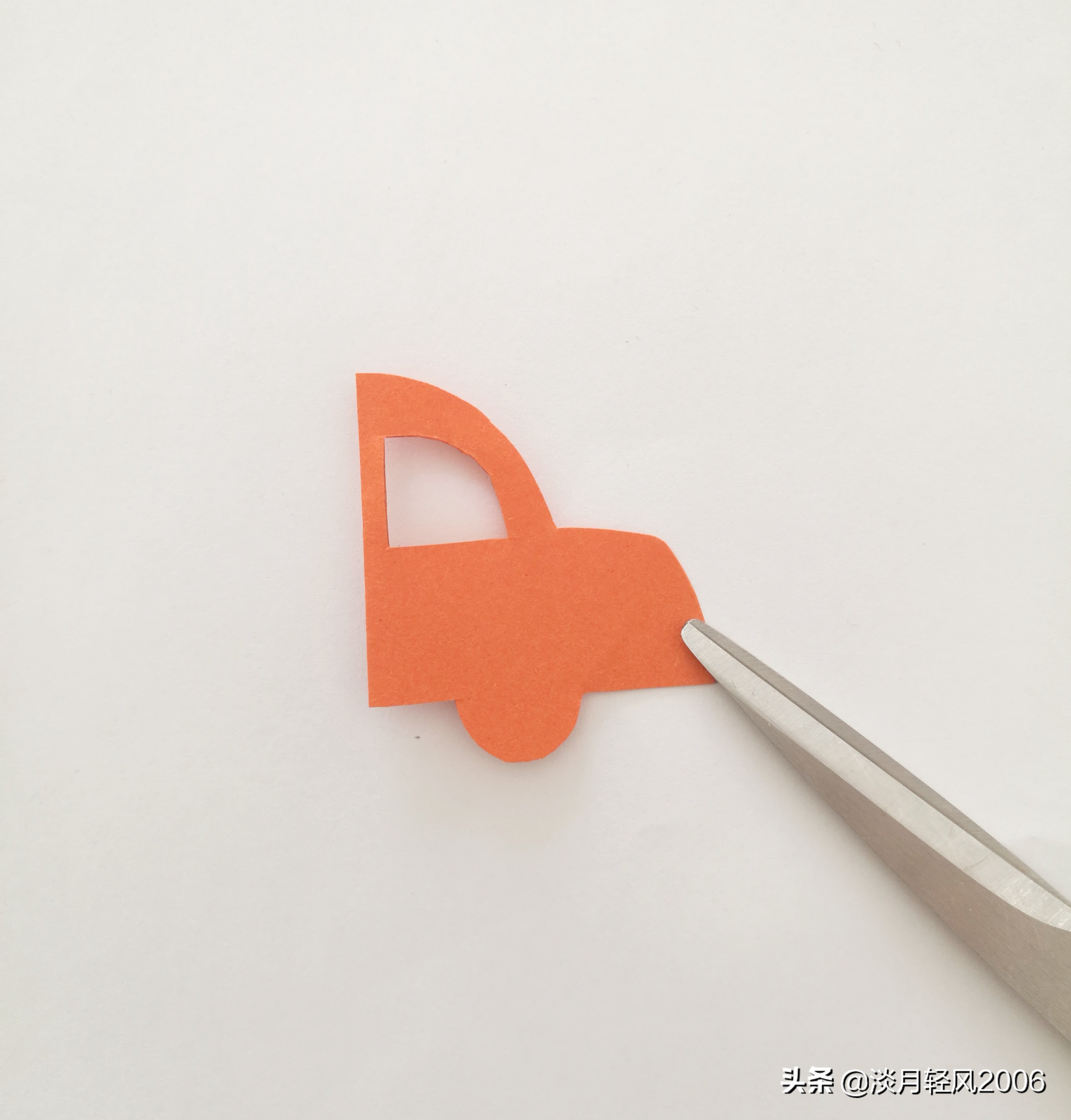 亲子手工，带孩子用卡纸剪一辆小汽车，有教程