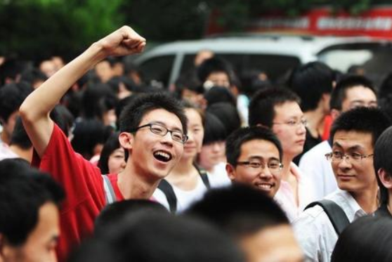 一分一段！浙江2021高考成绩排名出炉，600分以上考生超4万人