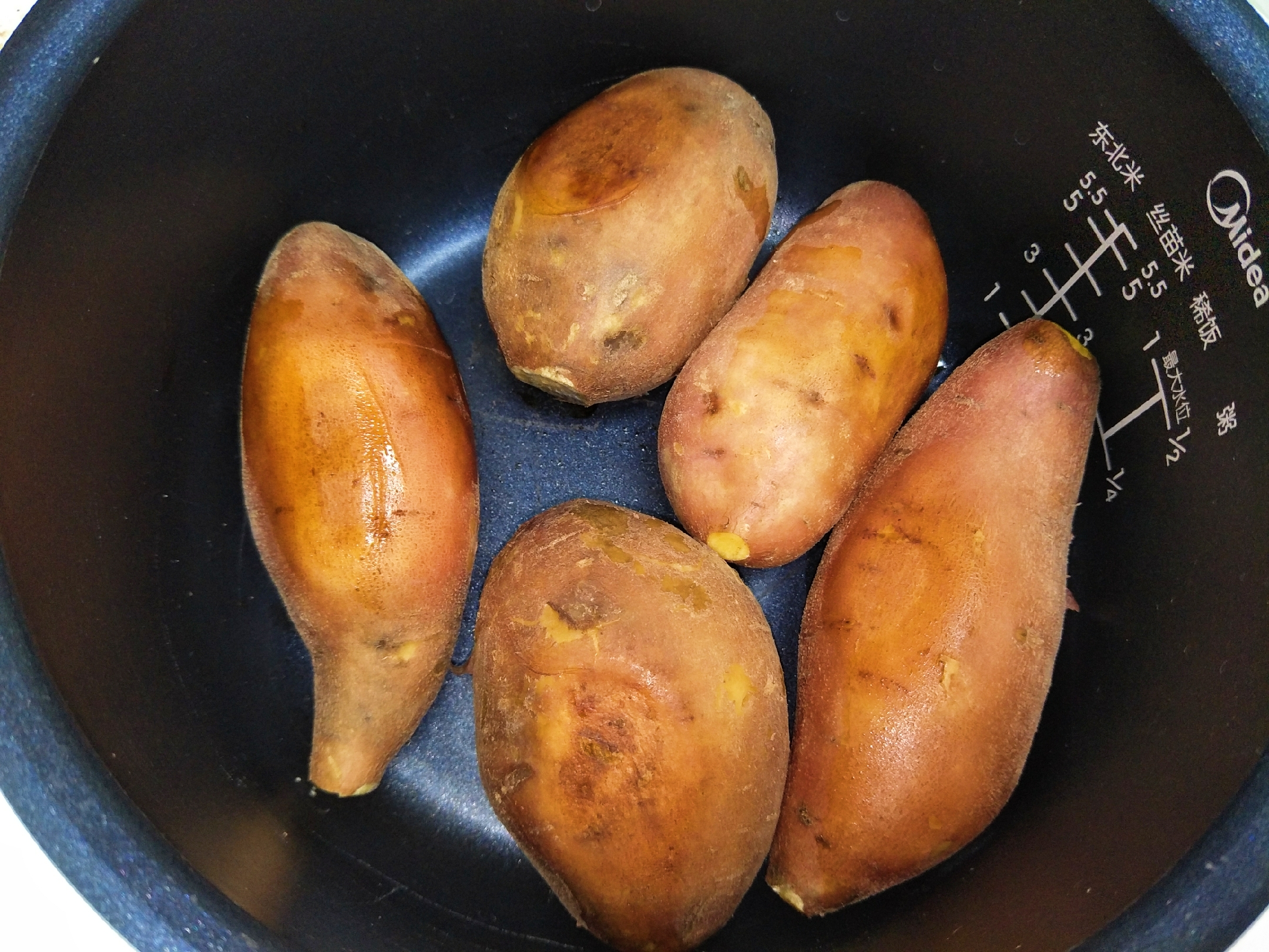 保存红薯有妙招，教你3个小诀窍，红薯数月不变质，又香又好吃