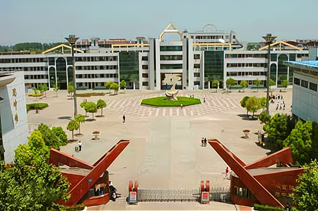 淮安寄宿学校（淮安名列前茅的3所中学）