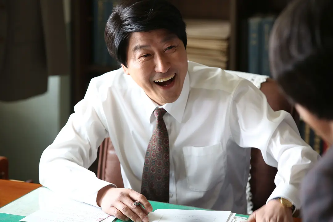 韩国政局巨变,我们该如何吃瓜?这5部韩国电影或能改变你的三观