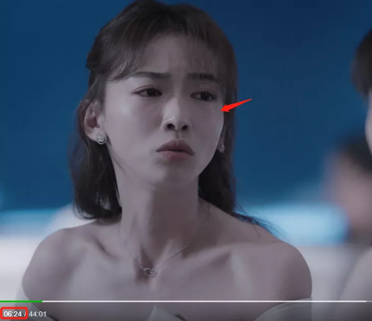 吴谨言新剧哭戏穿帮,泪痕一秒消失,挤不出眼泪干嚎演技遭群嘲