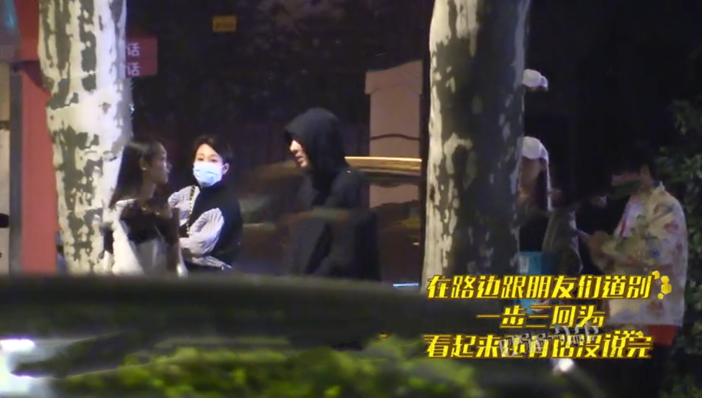 王思聪被曝艳福不浅，两天内接连约会三名美女，颜值俱高长腿抢眼