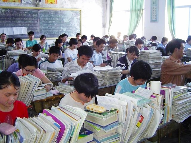 湖南县级“明星”高中，今年13人考上清北，本科上线率98.8%