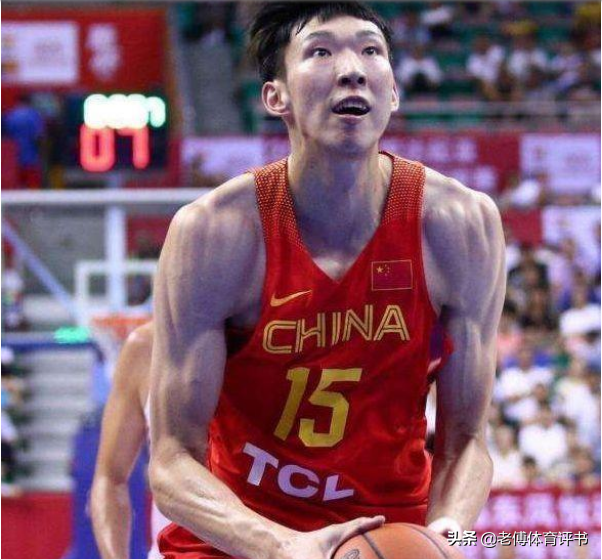 nba球队为什么不签下周琦(周琦签约事件的始末！为什么被火箭裁，为什么不去欧洲？)