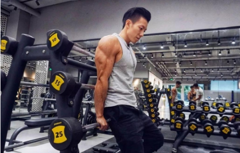 北京本地人“瞧不上”的大学，外地人却当个宝？录取分数还挺高