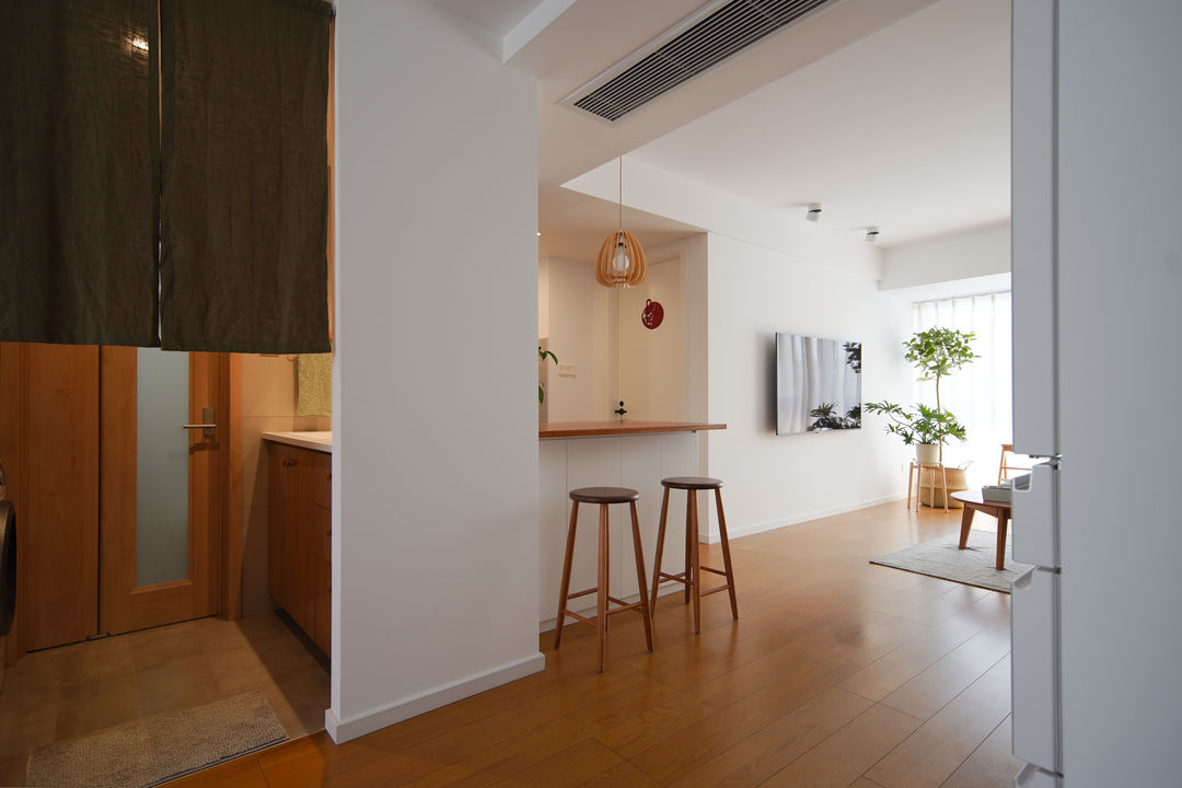 LDK設計的70㎡兩居室，大面積留白乾淨清爽，「省錢裝潢」的榜樣