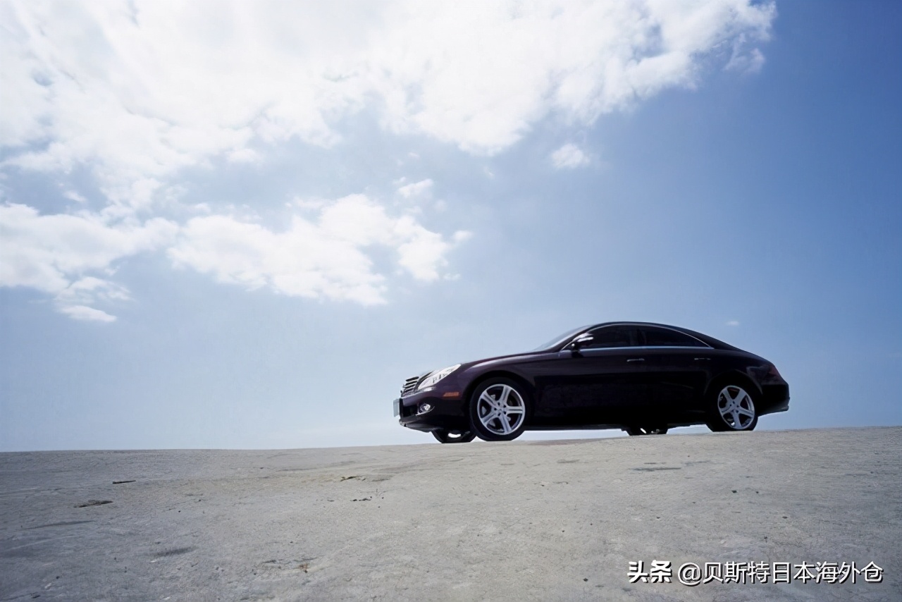 奔驰S350车身高度解析：如何轻松区分梅赛德斯车型