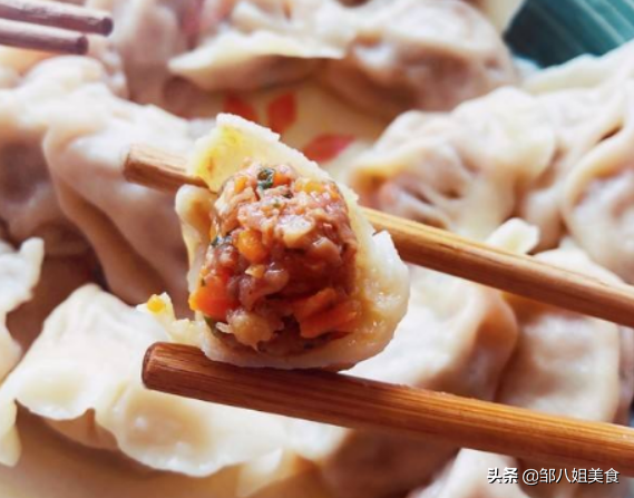 牛肉餃子,