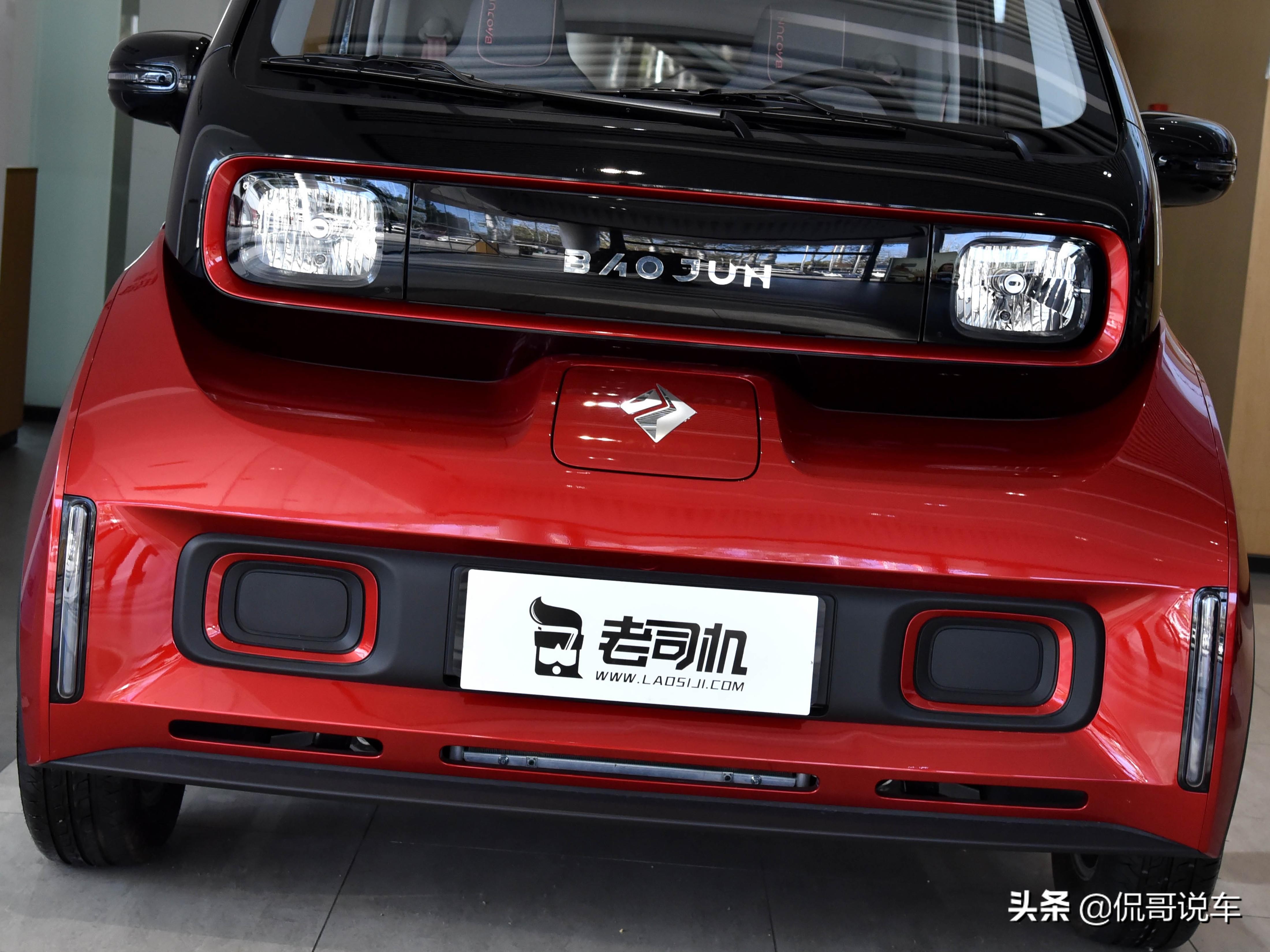 省钱的代步小电车，空间足够坐下一家人，实拍新宝骏E300