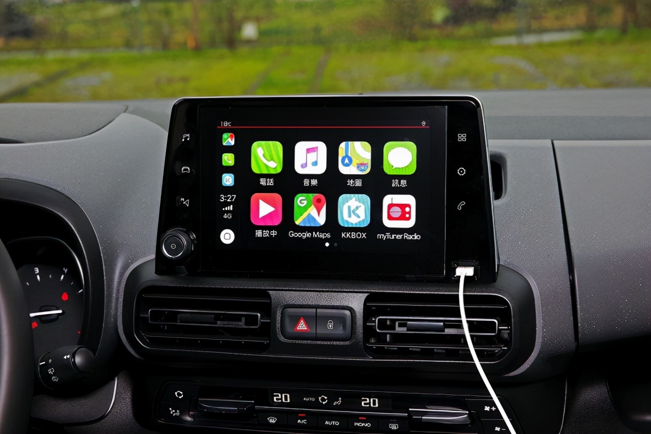都是Car系列，為什么Carplay跟德芙一樣絲滑，Carlife卻那么難用
