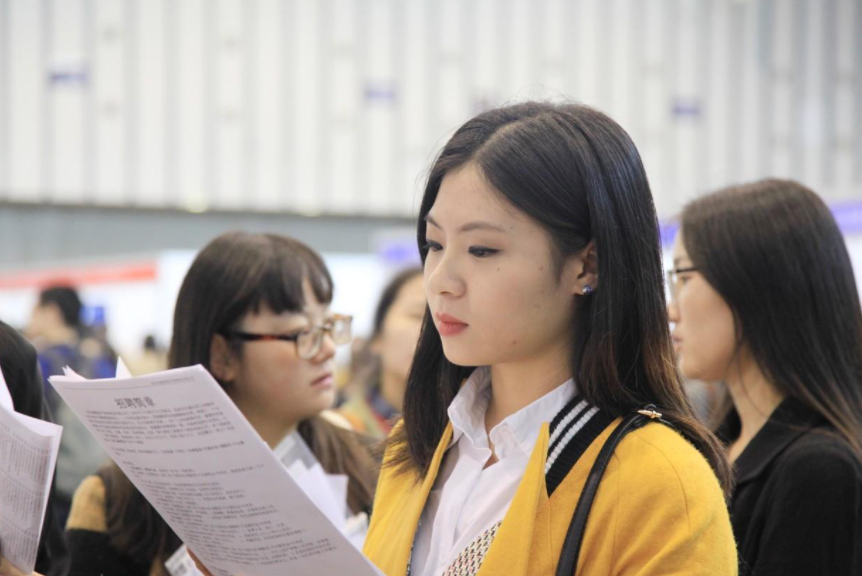 山东省VS河南省，同属高考大省，为何前者超8成学生“家里蹲？”