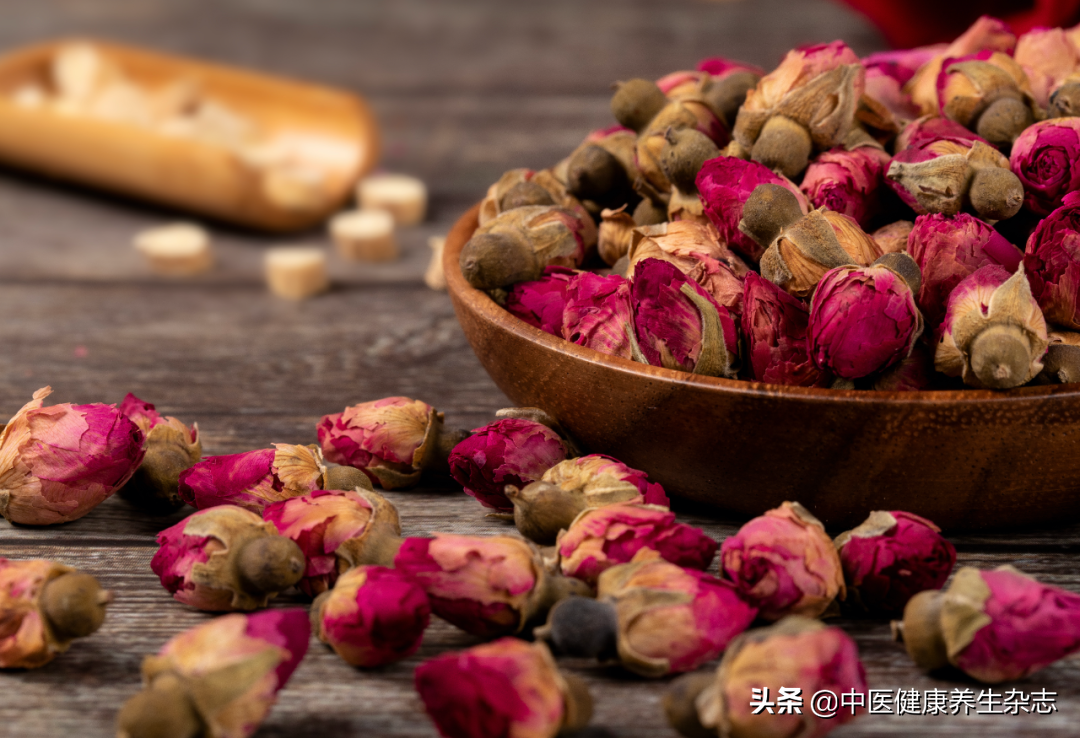 原来鸡和玫瑰还可以这样炖(炖鸡可以放玫瑰花吗)