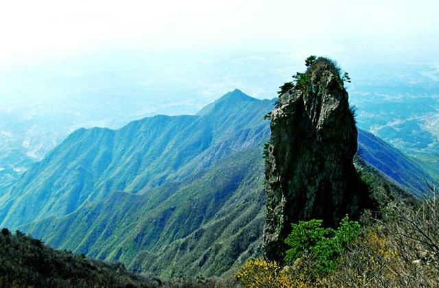 带你走近大别山十大高峰