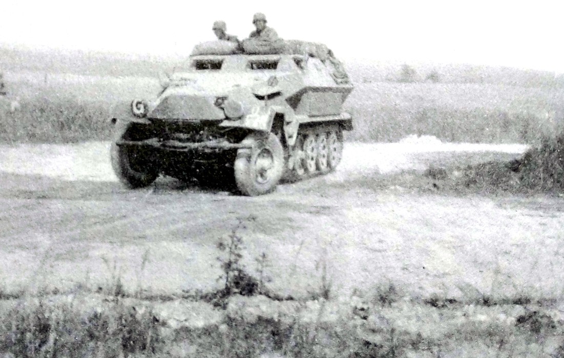 二战德国半履带装甲车之251/1型半履带装甲运兵车（二）