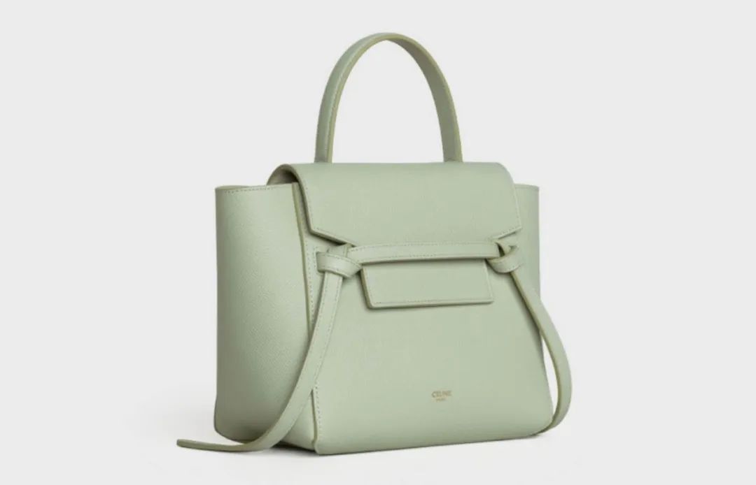 凭什么她被称为最美女律师？