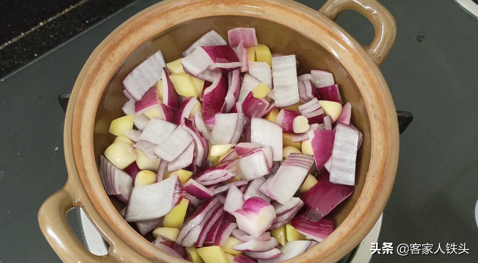 天冷吃鱼别煎炸，试试一个懒人做法，6分钟出锅，好吃不腥口感滑