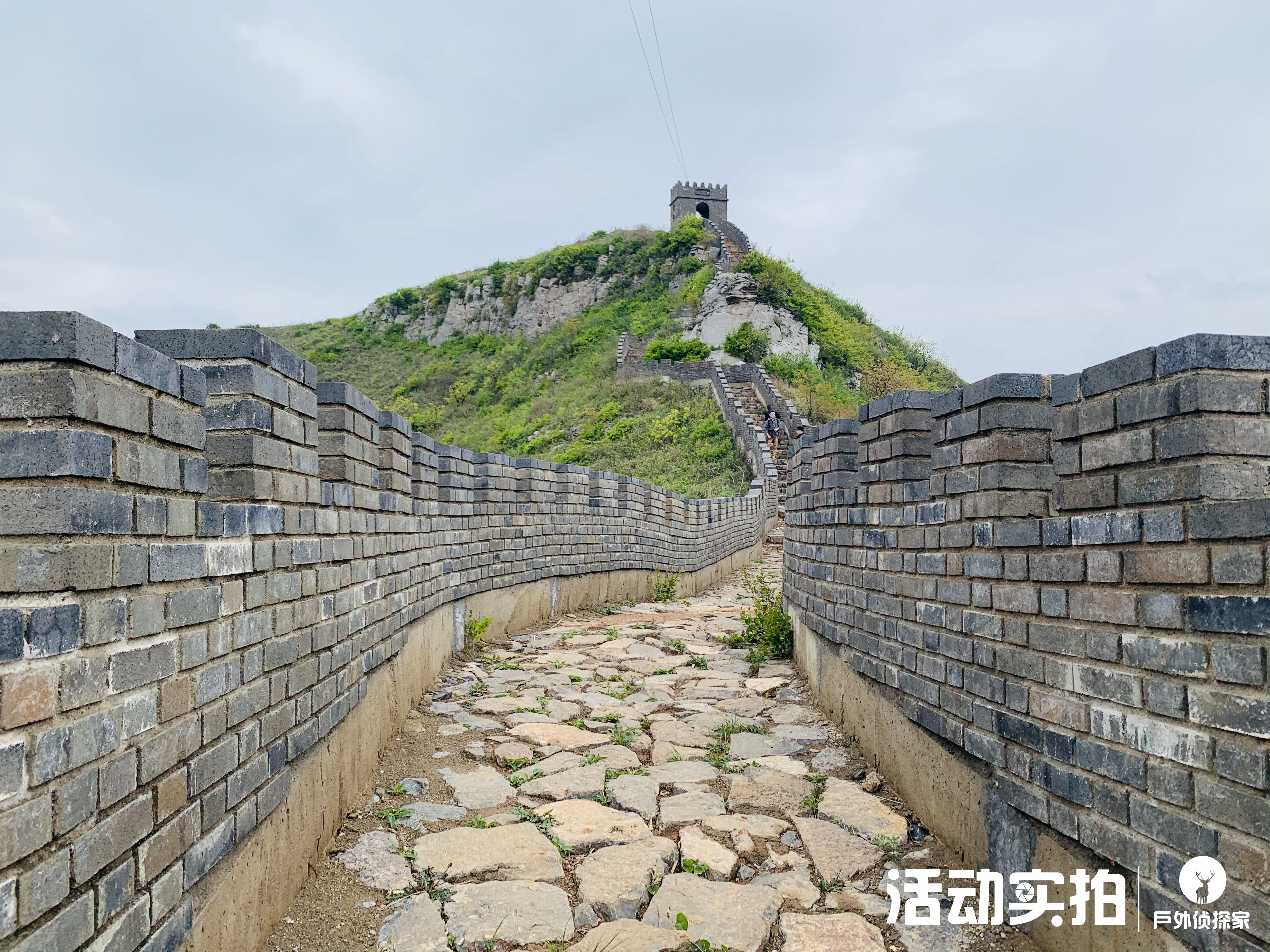 中灵山在哪里(郑州驴友记｜徒步中灵山小长城，穿越偃师草原)