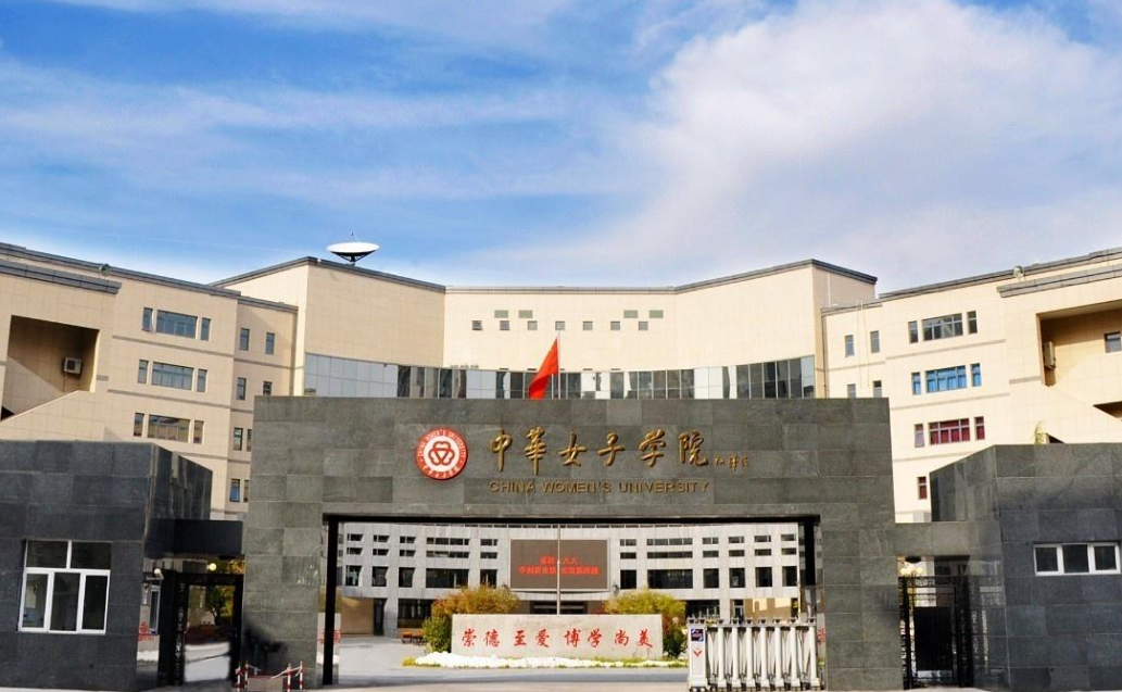 这所位于东北的大学，男生高大帅气，随处可见，女生却百里挑一