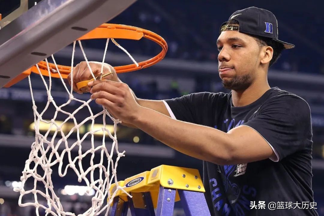 奥卡福为什么不打nba(奥卡福的选秀报告！总评98分，堂堂探花秀，为何没有打出来？)