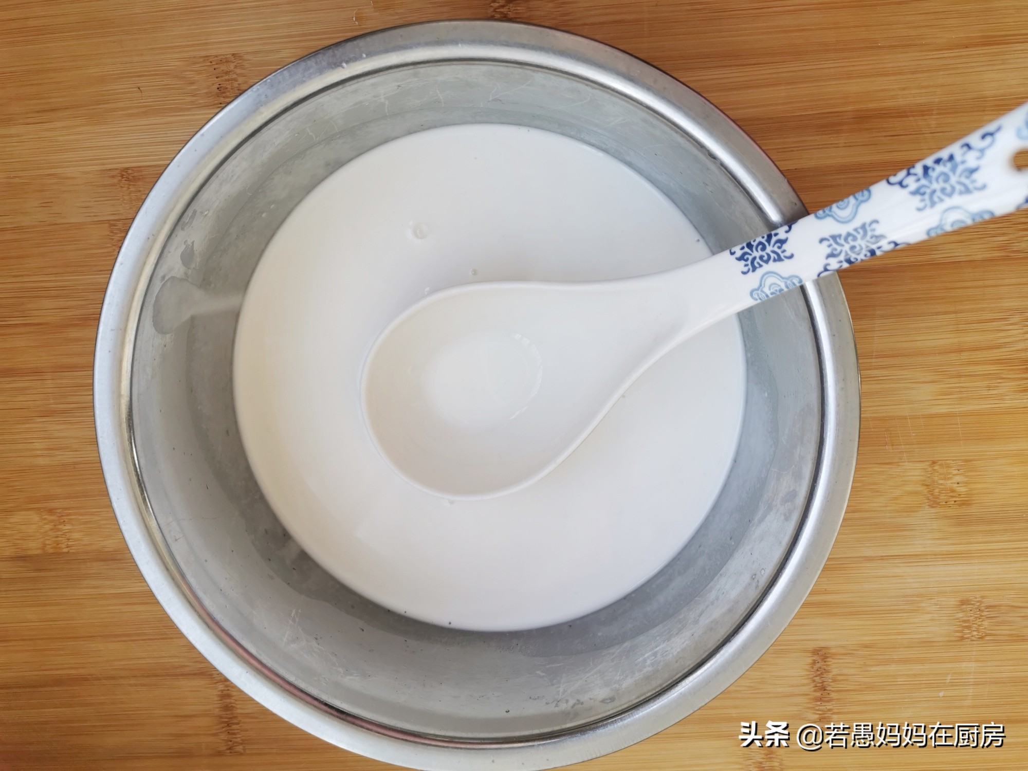 为啥你做的凉皮开裂不筋道？原来是这些步骤没做对，看看中招没