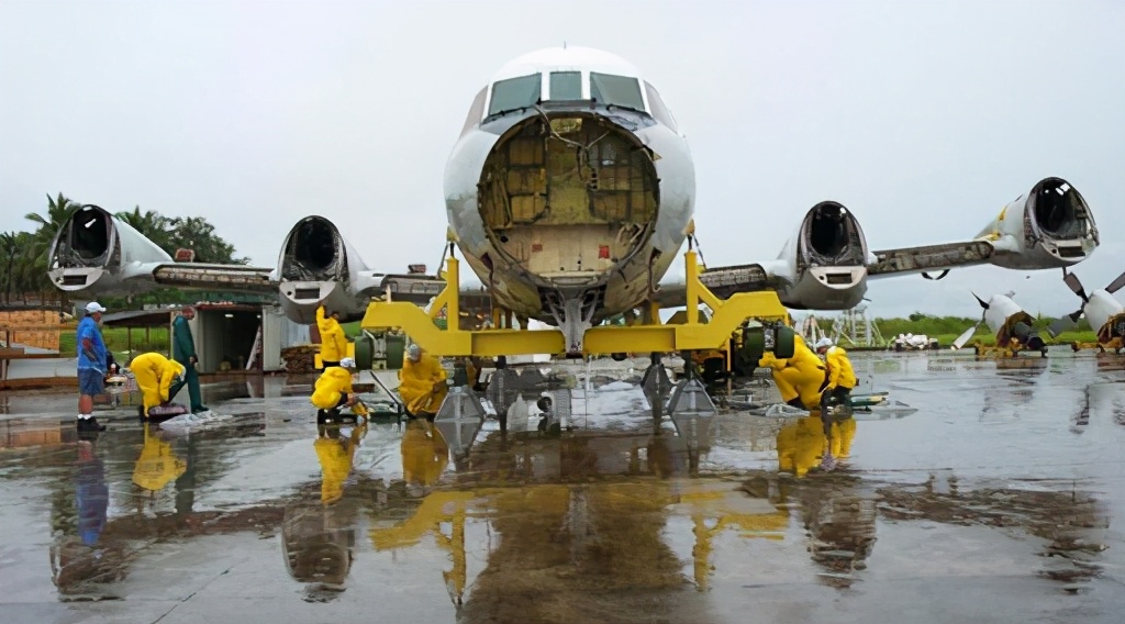 20��ı仯�ж����������4�ζ��Ź��̣���֤���й�ʵ��������