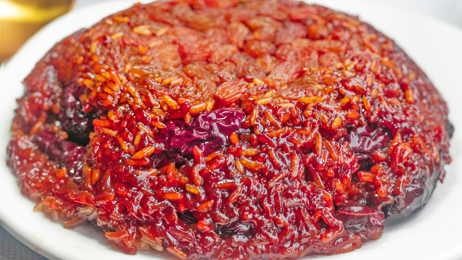 秋冬干燥寒冷，女人要多吃6种食材，补水又驱寒，面如桃花显年轻