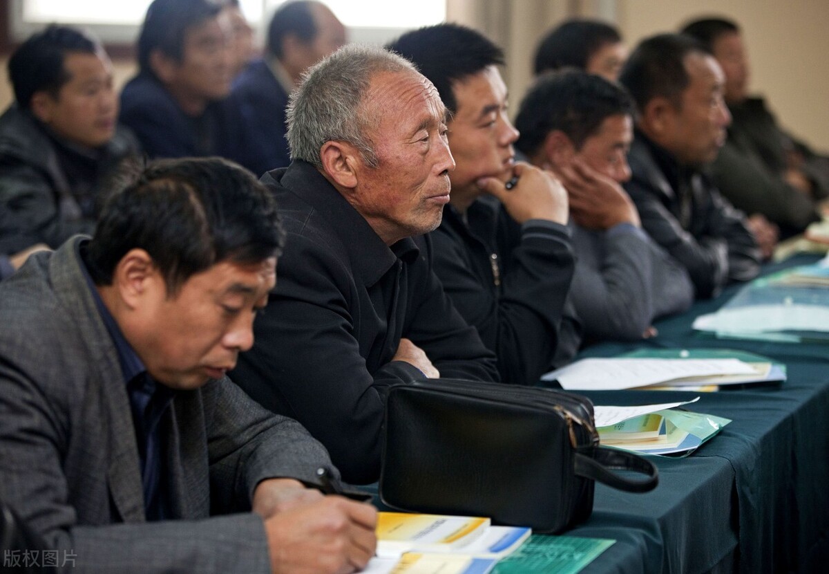 2021年村干部“工资表”出炉，工资很高吗？一肩挑后涨了多少？