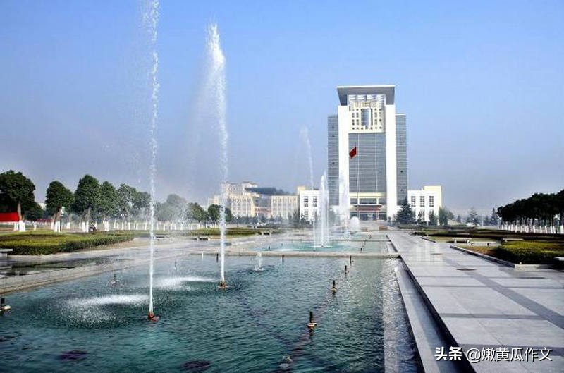 师范专业渐热，还记得武汉地区曾红火的4所教师教育院校吗？