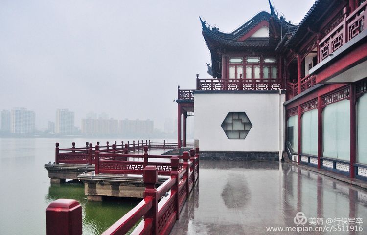 莫愁湖——粉黛江山，留得半湖烟雨；王侯事业，都如一局棋枰