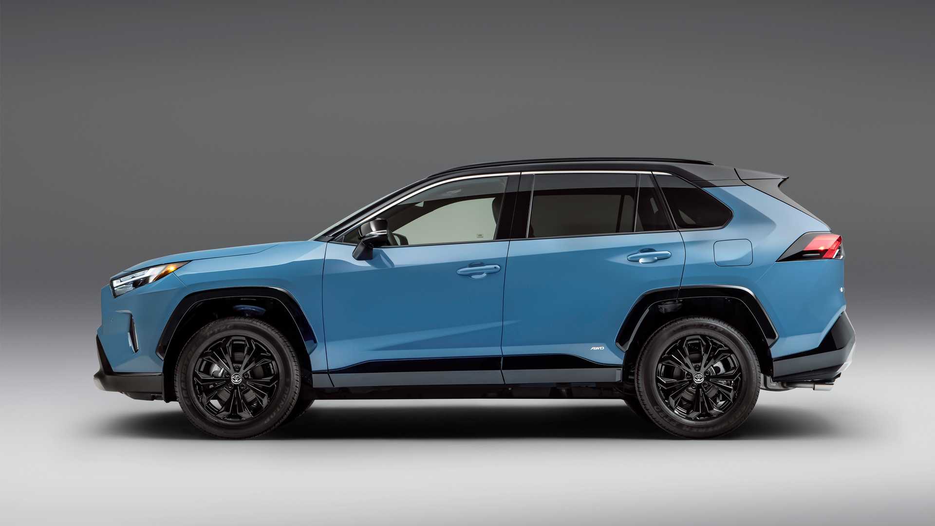 换装全新大灯组新款丰田rav4海外官图发布