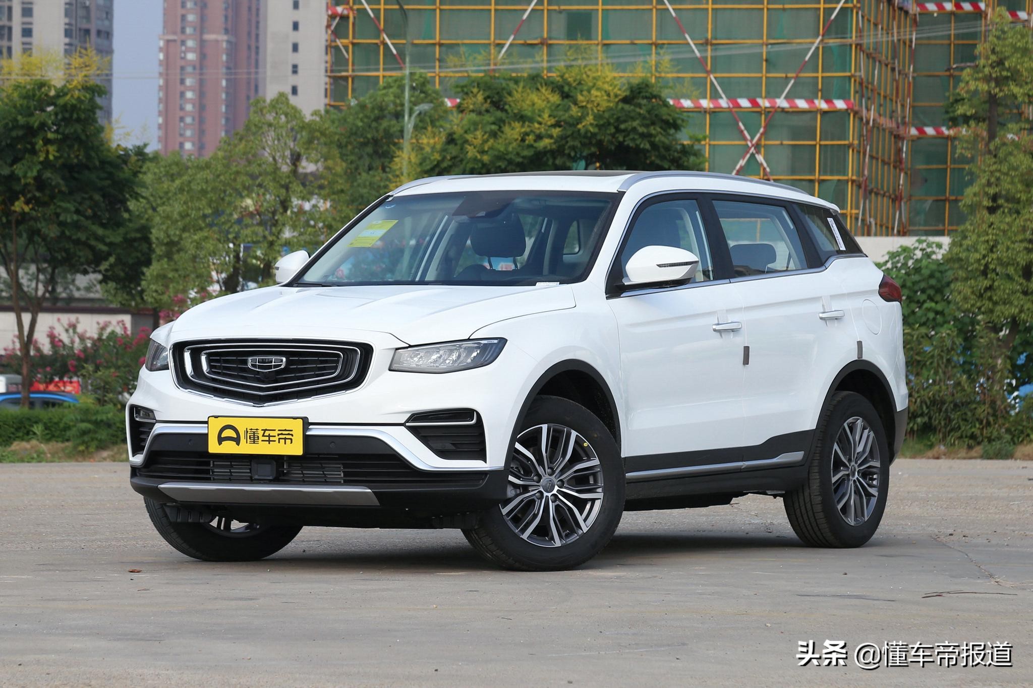 长安欧尚x7plus价格2021款自动挡 2022新款自动挡全款落地最低10万元