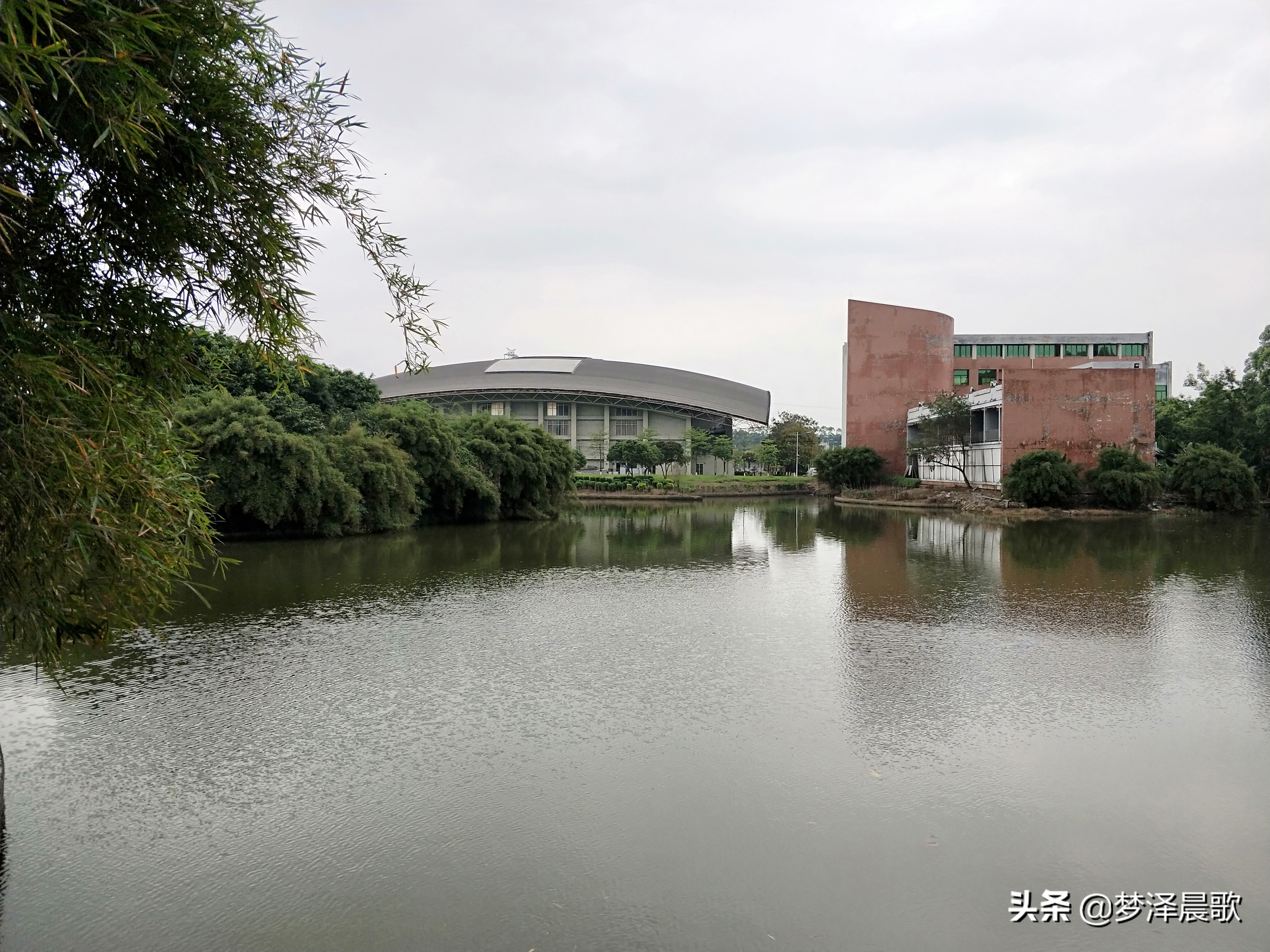 广州大学大学城校区(美丽校园广州大学)