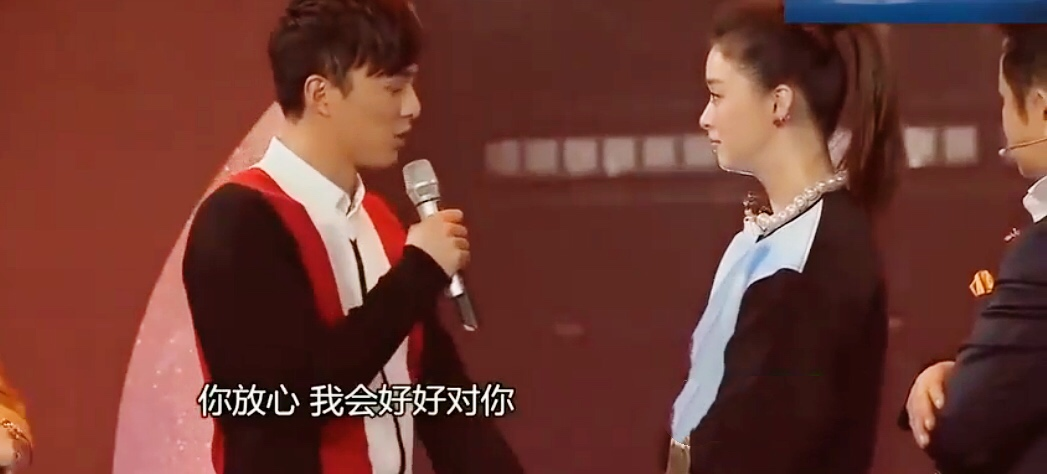 被韩红说二、情商负数的蒋欣37岁了，没考上大学的她为何能走红？