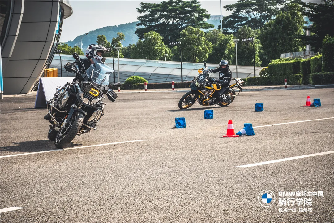 宝马摩托车骑行学院悦驾一级培训之福州站花絮