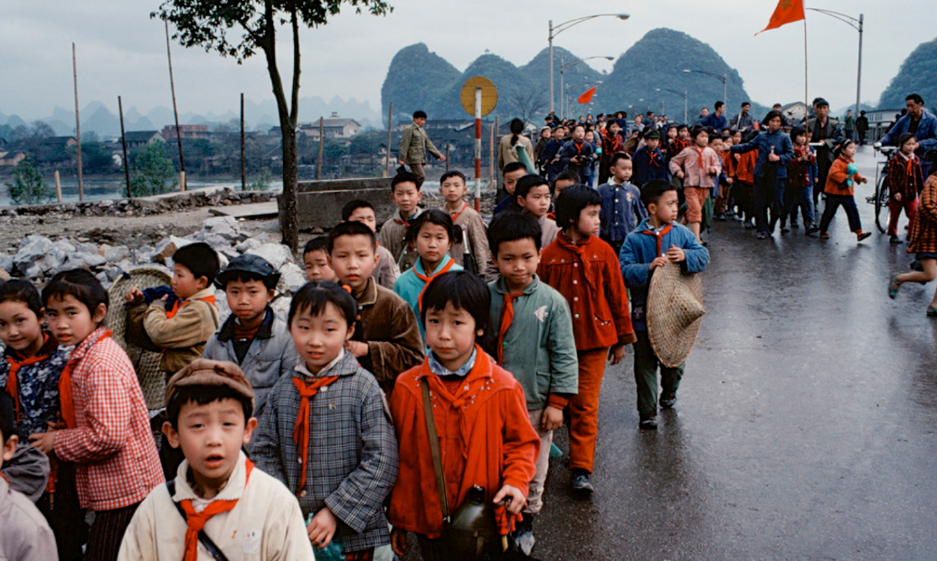 当春游变成“社会实践”还有意义吗？学生表示不满，家长掏空钱包