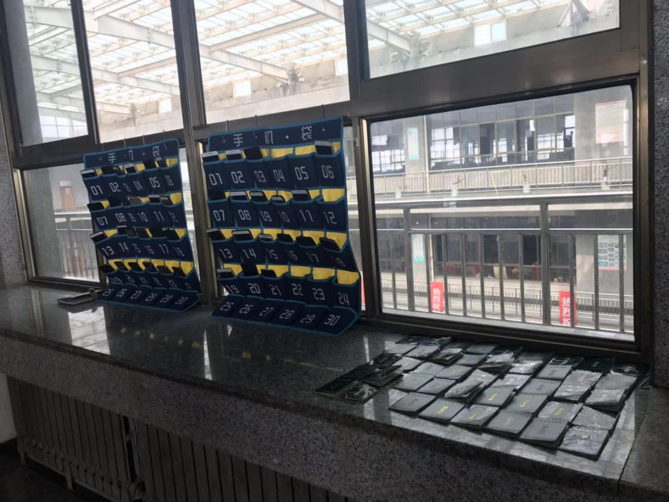 探访神奇的职业学校山东蓝翔：老师分房、学生竞拍、准军事化管理