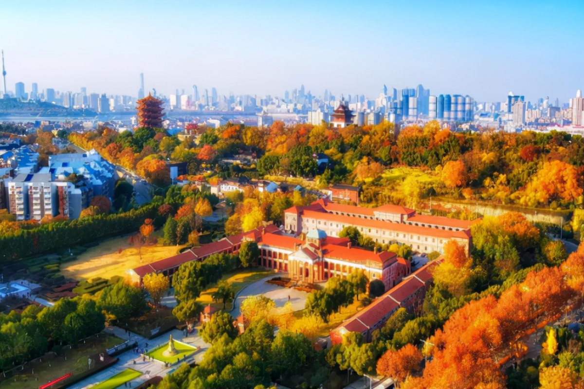 武汉“喜迎”一所中外合办大学，专注本科学历教育，培育新型人才